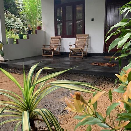 Manju Homestay 시기리야 외부 사진